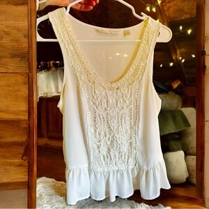 Boho LC Lauren Conrad White/Cream Lacy Sleeveless Peplum Camisole Top Size XS 🍭